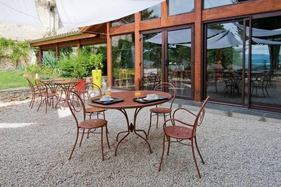 Domaine Le Prieure Hotel Chaumont-le-Bourg Exterior foto