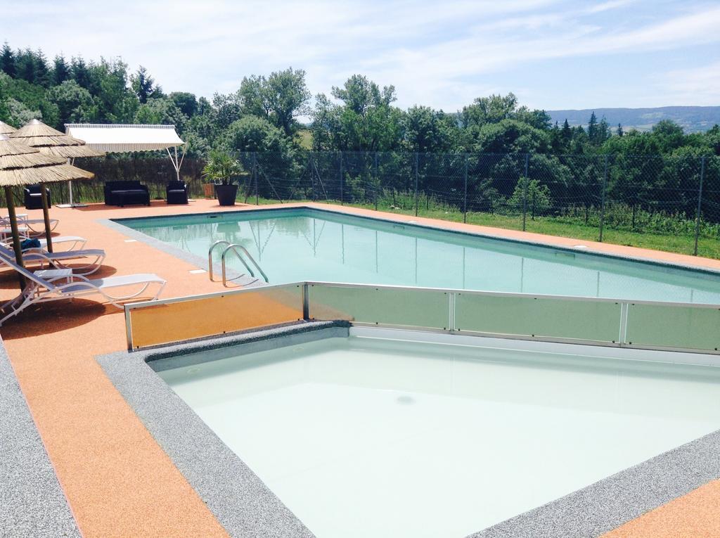 Domaine Le Prieure Hotel Chaumont-le-Bourg Exterior foto