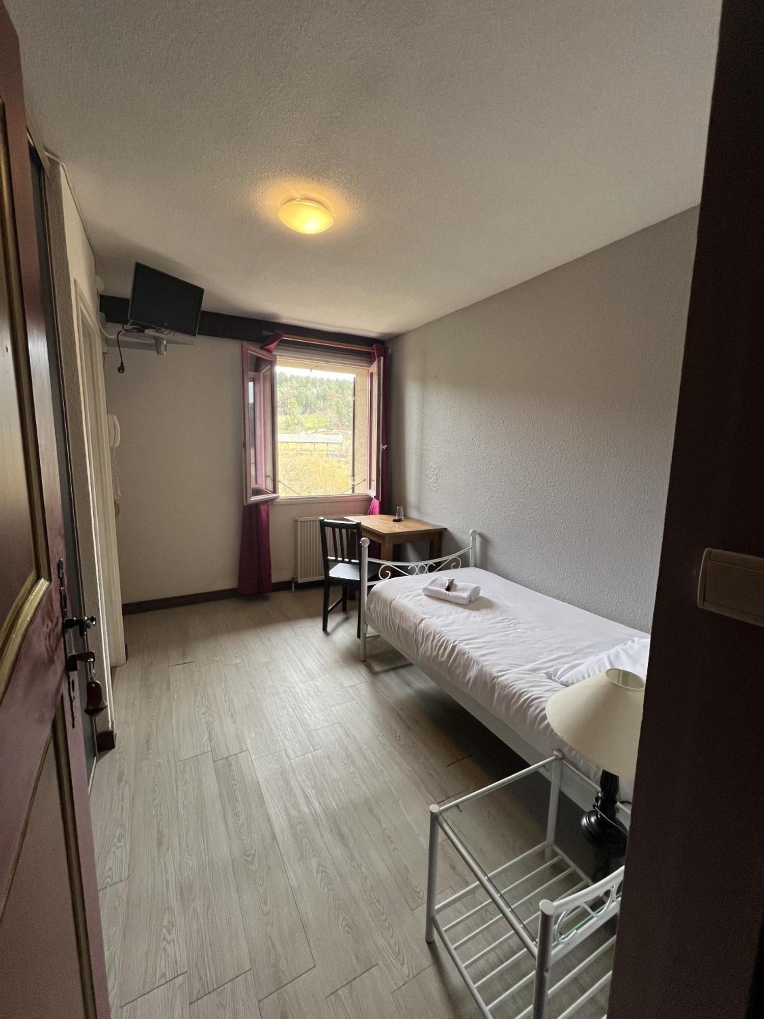 Domaine Le Prieure Hotel Chaumont-le-Bourg Cameră foto
