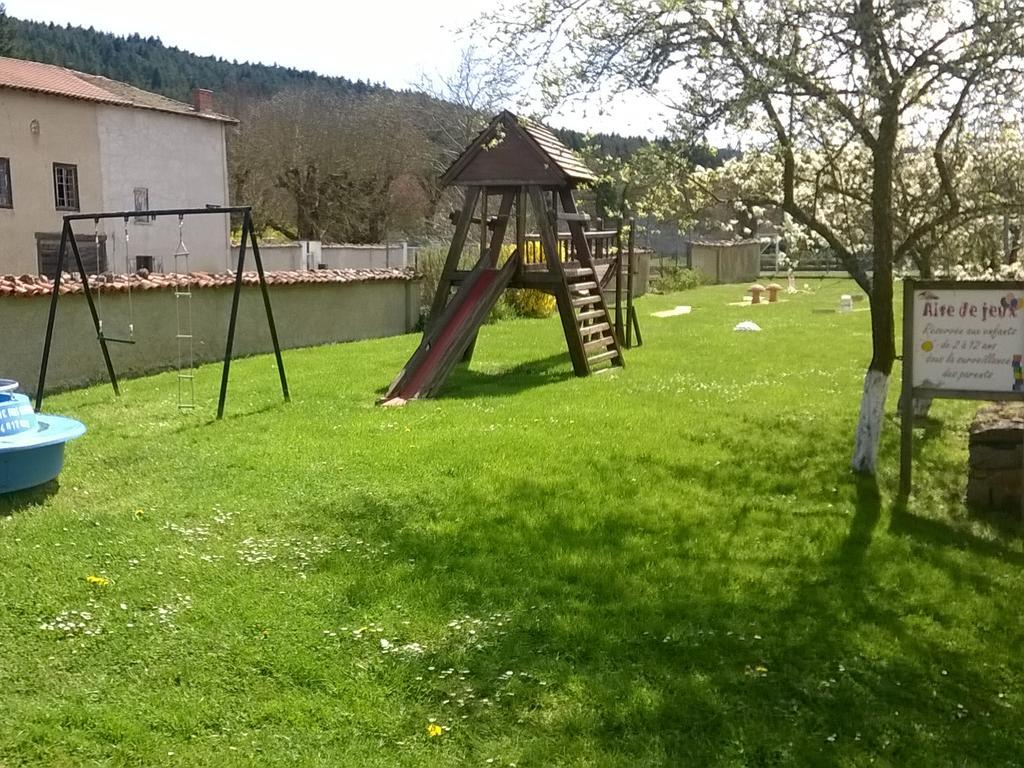 Domaine Le Prieure Hotel Chaumont-le-Bourg Exterior foto